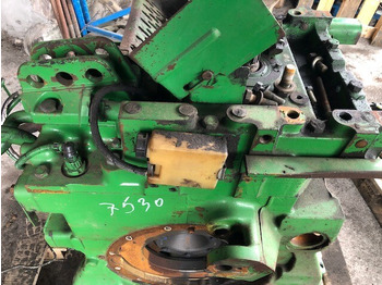 Prijenos JOHN DEERE