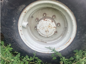 Felga za Poljoprivredni strojevi Manitou Felga Felgi 20 cali , 405/70-20: slika Felga za Poljoprivredni strojevi Manitou Felga Felgi 20 cali , 405/70-20 Felga za Poljoprivredni strojevi Manitou Felga Felgi 20 cali , 405/70-20: slika Felga za Poljoprivredni strojevi Manitou Felga Felgi 20 cali , 405/70-20