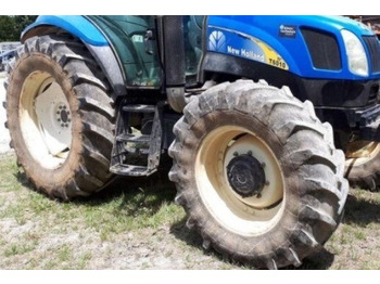Rezervni dijelovi za Poljoprivredni strojevi New Holland T6010 [CZĘŚCI MECHANICZNE] - Zwolnica - Zwrotnica - Półoś - Skrzynia - Silnik: slika Rezervni dijelovi za Poljoprivredni strojevi New Holland T6010 [CZĘŚCI MECHANICZNE] - Zwolnica - Zwrotnica - Półoś - Skrzynia - Silnik