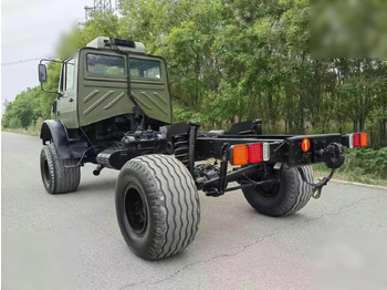 Kamion-šasija 1995 MERCEDES-BENZ UNIMOG 2150: slika Kamion-šasija 1995 MERCEDES-BENZ UNIMOG 2150