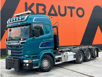 Kamion s kukastom dizalicom SCANIA R 580