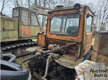 Buldožer DT 75: slika Buldožer DT 75