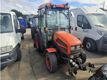 Traktor KIOTI