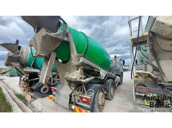 Automješalica Volvo FM9: slika Automješalica Volvo FM9 Automješalica Volvo FM9: slika Automješalica Volvo FM9