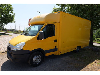 Dostavno vozilo sa zatvorenim sandukom IVECO Daily