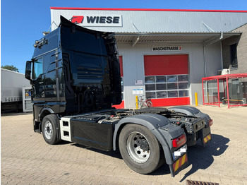 Tegljač MAN TGX 18.510 Schubboden Hydraulik: slika Tegljač MAN TGX 18.510 Schubboden Hydraulik