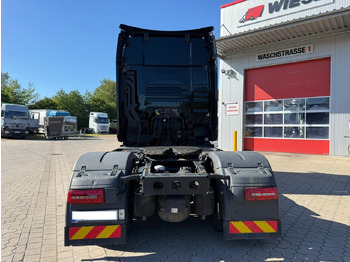 Tegljač MAN TGX 18.510 Schubboden Hydraulik: slika Tegljač MAN TGX 18.510 Schubboden Hydraulik