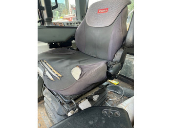 Zakup VALTRA T183 DIRECT DRIVE VALTRA T183 DIRECT DRIVE: slika Zakup VALTRA T183 DIRECT DRIVE VALTRA T183 DIRECT DRIVE