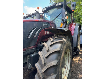 Zakup VALTRA T183 DIRECT DRIVE VALTRA T183 DIRECT DRIVE: slika Zakup VALTRA T183 DIRECT DRIVE VALTRA T183 DIRECT DRIVE