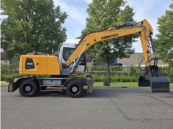Stroj za rukovanje otpadom LIEBHERR A 916