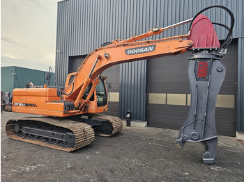 Stroj za rukovanje otpadom doosan dx 180lc vtn ci labounty scrap shear genesis fortress: slika Stroj za rukovanje otpadom doosan dx 180lc vtn ci labounty scrap shear genesis fortress