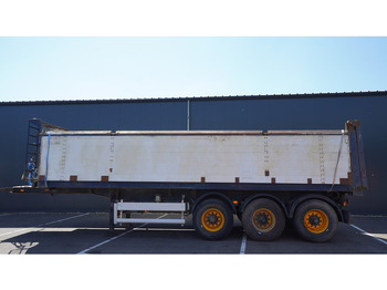 Kiper poluprikolica RENDERS