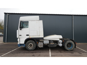 Tegljač DAF XF 95 380