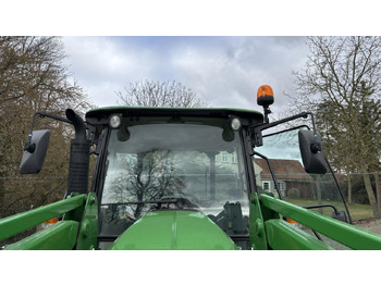 Traktor John Deere 5075E STUFE V: slika Traktor John Deere 5075E STUFE V