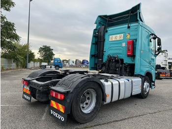 Tegljač Volvo FH: slika Tegljač Volvo FH