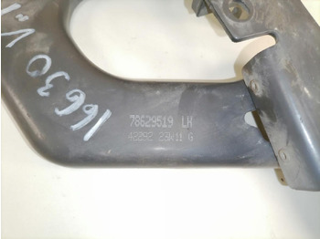 Rešetka za Kamion Volvo lower grille carrier hinge 78629519: slika Rešetka za Kamion Volvo lower grille carrier hinge 78629519