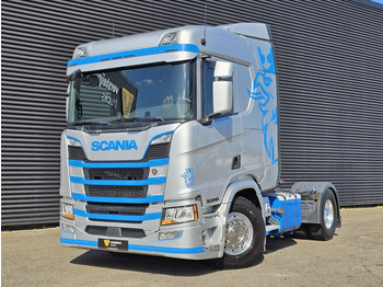 Tegljač SCANIA R 450