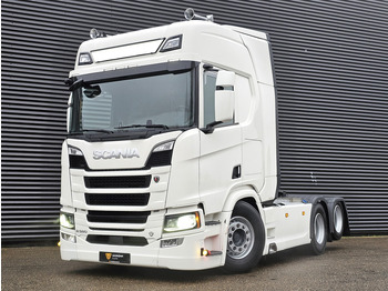 Tegljač SCANIA R 580