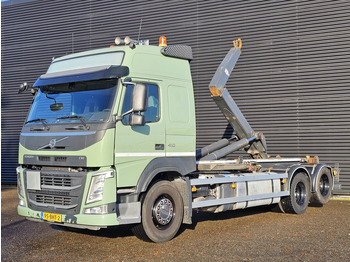 Kamion s kukastom dizalicom VOLVO FM 420