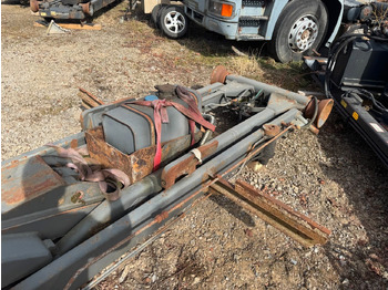 Novi Kamion s kukastom dizalicom Meiller Abrollaufbau für 6X4 mit 3,90   Radstand: slika Novi Kamion s kukastom dizalicom Meiller Abrollaufbau für 6X4 mit 3,90   Radstand