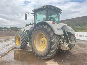 Traktor John Deere 8345R: slika Traktor John Deere 8345R