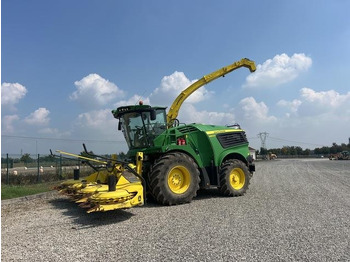 Silažni kombajn JOHN DEERE