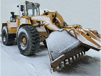Utovarivač na kotačima LIEBHERR