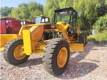 Grejder CATERPILLAR 140K