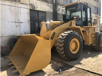Utovarivač na kotačima CATERPILLAR 966H