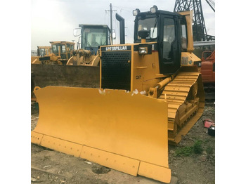 Buldožer CATERPILLAR D5M