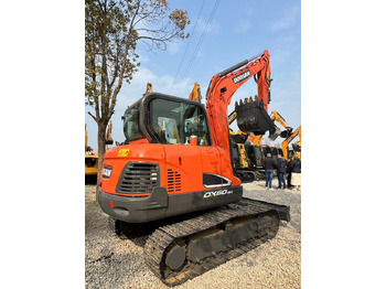 Bager gusjeničar DOOSAN DX60-9C