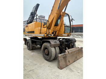 Bager HYUNDAI R210W: slika Bager HYUNDAI R210W