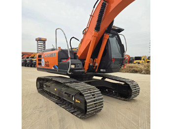 Bager HITACHI ZX200