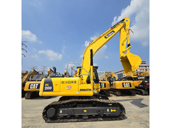 Bager KOMATSU PC200-8