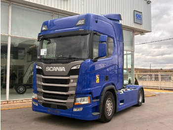 Tegljač SCANIA R 450