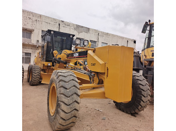 Grejder CATERPILLAR 140H