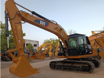 Bager gusjeničar CAT 320D2L: slika Bager gusjeničar CAT 320D2L