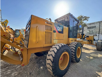 Grejder CATERPILLAR 140H