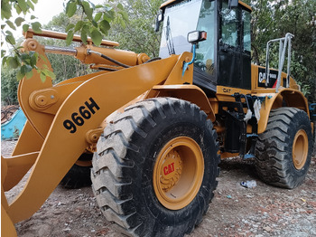 Utovarivač na kotačima CATERPILLAR 966H