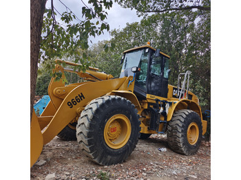 Utovarivač na kotačima CATERPILLAR 966H