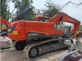 Bager gusjeničar DOOSAN DX225LCA