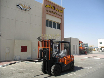 Zakup SOCMA HNF-30 SOCMA HNF-30: slika Zakup SOCMA HNF-30 SOCMA HNF-30