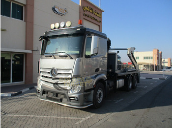 Utovarivač s proklizavajućim upravljanjem MERCEDES-BENZ 2642 6×2 DOUBLE SKIP LOADER with HIAB Crane: slika Utovarivač s proklizavajućim upravljanjem MERCEDES-BENZ 2642 6×2 DOUBLE SKIP LOADER with HIAB Crane