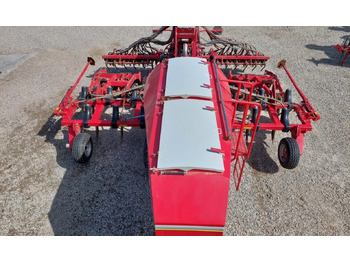 Sijačica Horsch Focus 6 TD med DuoDrill: slika Sijačica Horsch Focus 6 TD med DuoDrill Sijačica Horsch Focus 6 TD med DuoDrill: slika Sijačica Horsch Focus 6 TD med DuoDrill