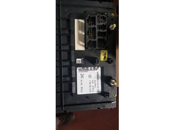 Upravljačka jedinica (ECU) za Kamion Mercedes-Benz GRUNDMODUL ACTROS MP4 A001 446 25 58   Mercedes-Benz ACTROS MP4: slika Upravljačka jedinica (ECU) za Kamion Mercedes-Benz GRUNDMODUL ACTROS MP4 A001 446 25 58   Mercedes-Benz ACTROS MP4