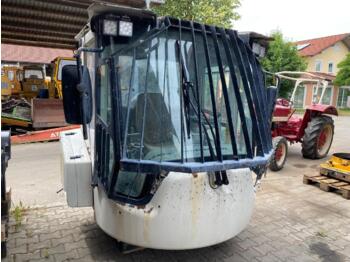 Kabina LIEBHERR