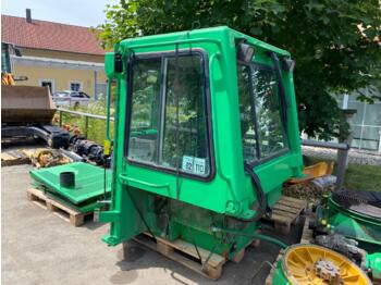 Kabina LIEBHERR
