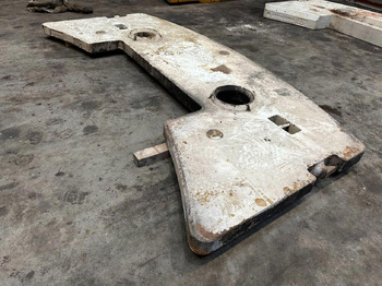 Protuuteg za Autodizalica FAUN ATF 50-3 counterweight 1,1 ton: slika Protuuteg za Autodizalica FAUN ATF 50-3 counterweight 1,1 ton