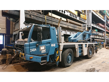 Autodizalica za sve terene TADANO ATF 40G-2