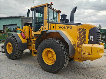 Utovarivač na kotačima VOLVO L120F